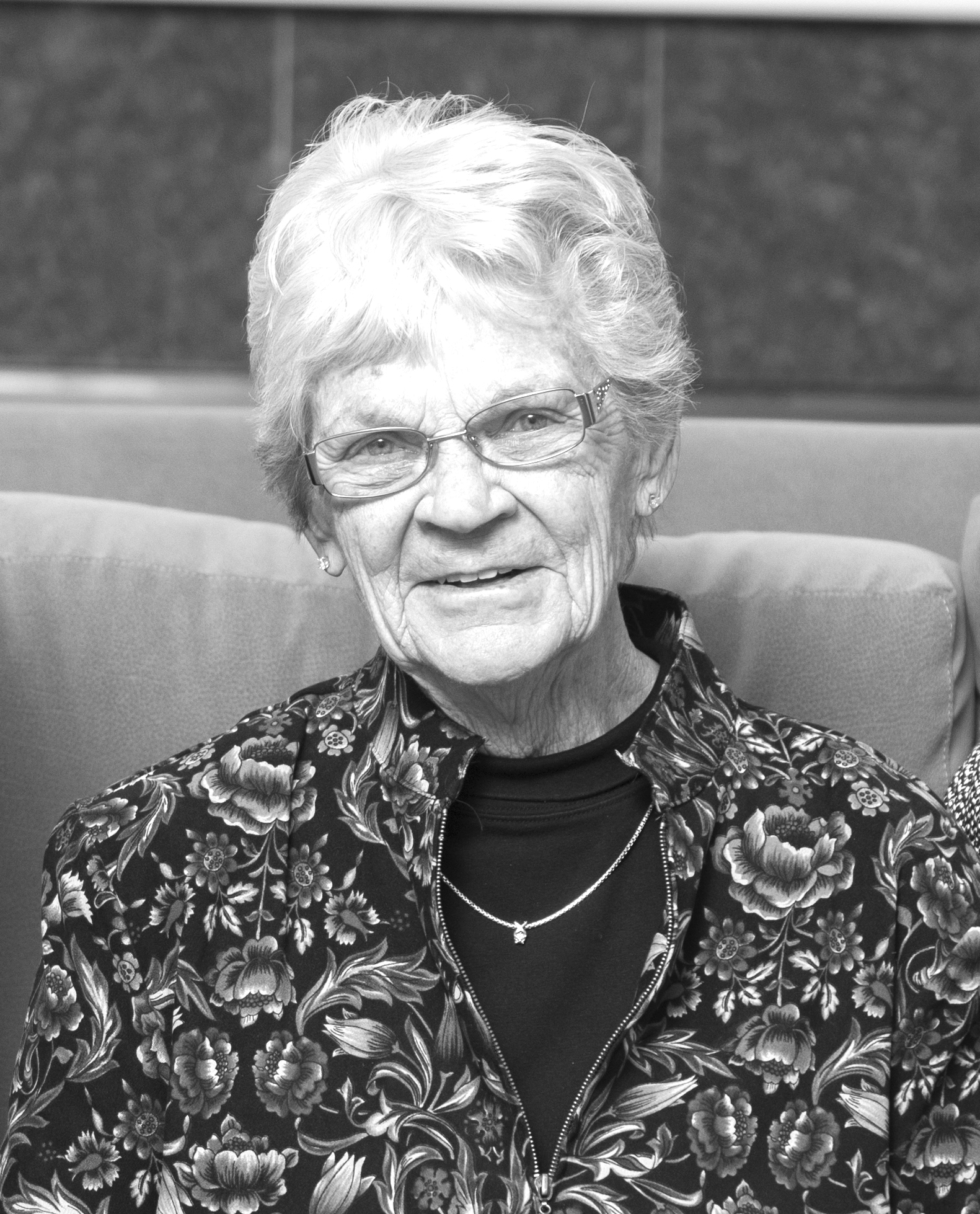 Suzanne Marshall 1933 – 2021 – Burns Times-Herald